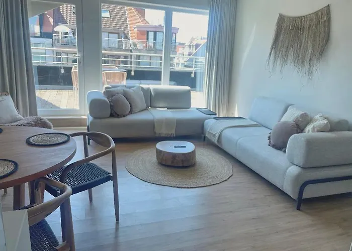 Hoy Suite - Penthouse In The Heart Of Knokke-Heist